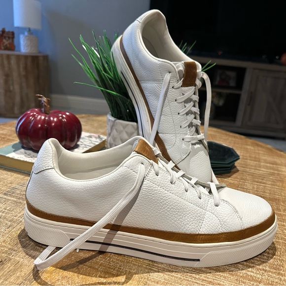 CROWN VINTAGE
Desc: Men's Crown Vintage Dathan Court White Leather Sneakers - Picture 2 of 10
